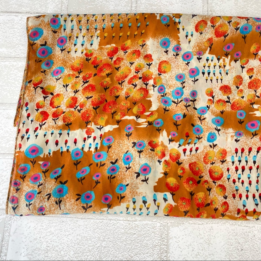 Multi-colored Floral Print Scarf - Picture 4 of 8